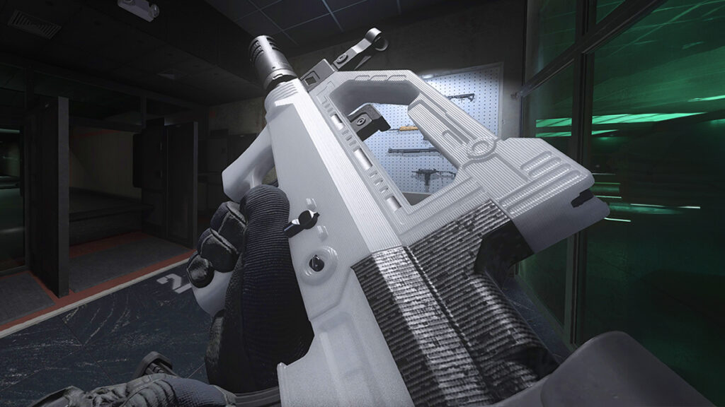 Secret Warzone buff turns underrated LMG into meta SMG Secret Warzone buff turns underrated LMG into meta SMG